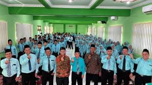 Aktivitas santri MTs Darul Huda Mayak